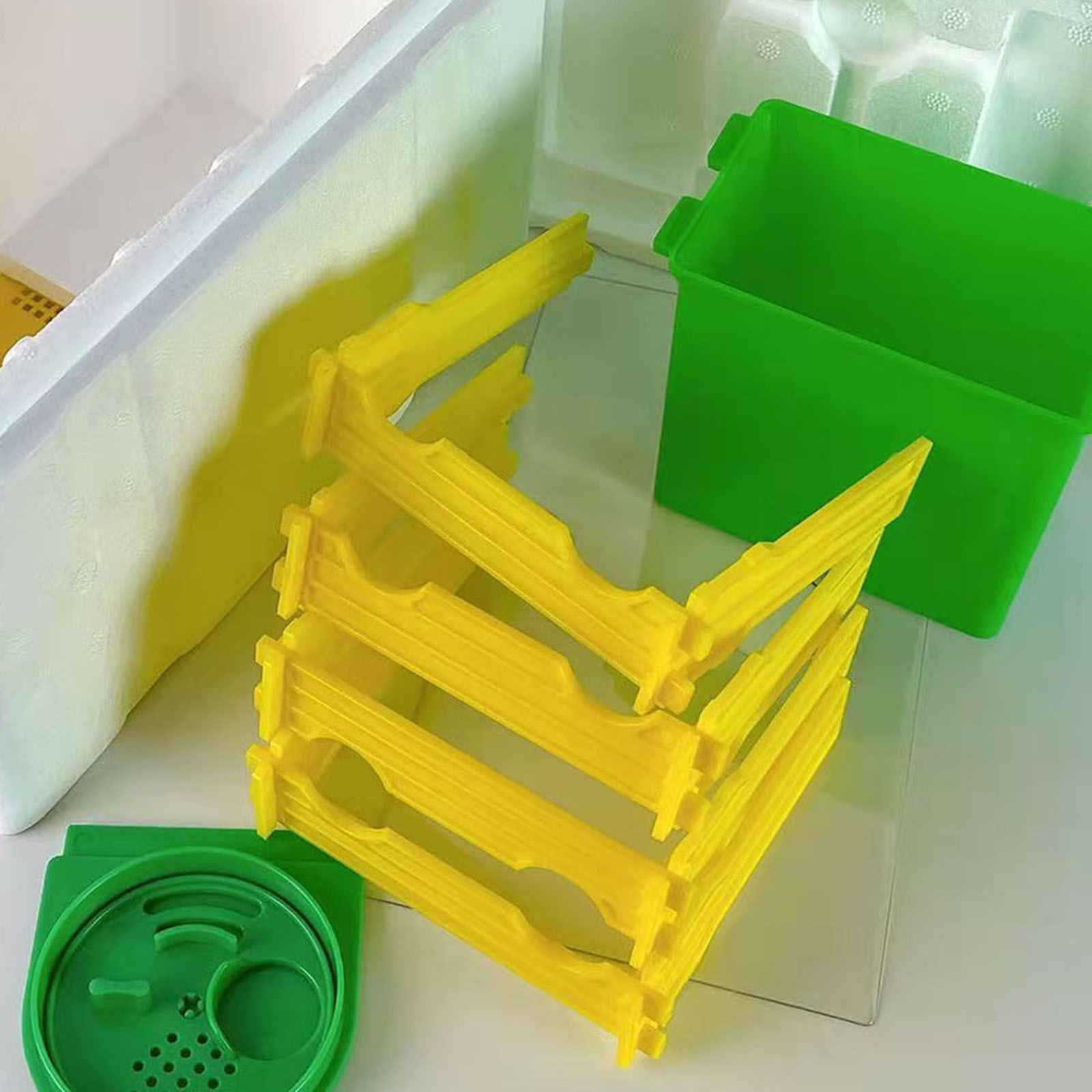 Beekeeping Queen Breeding Kit  - Gardening Tools Essential review and price